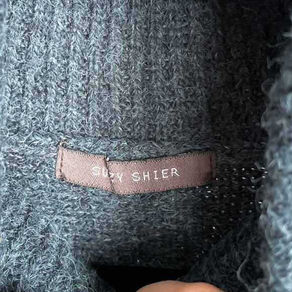 SUZY SHIER Women's Turtle Neck Stone Blue Sweater Warm, Size Large - Picture 6 of 12